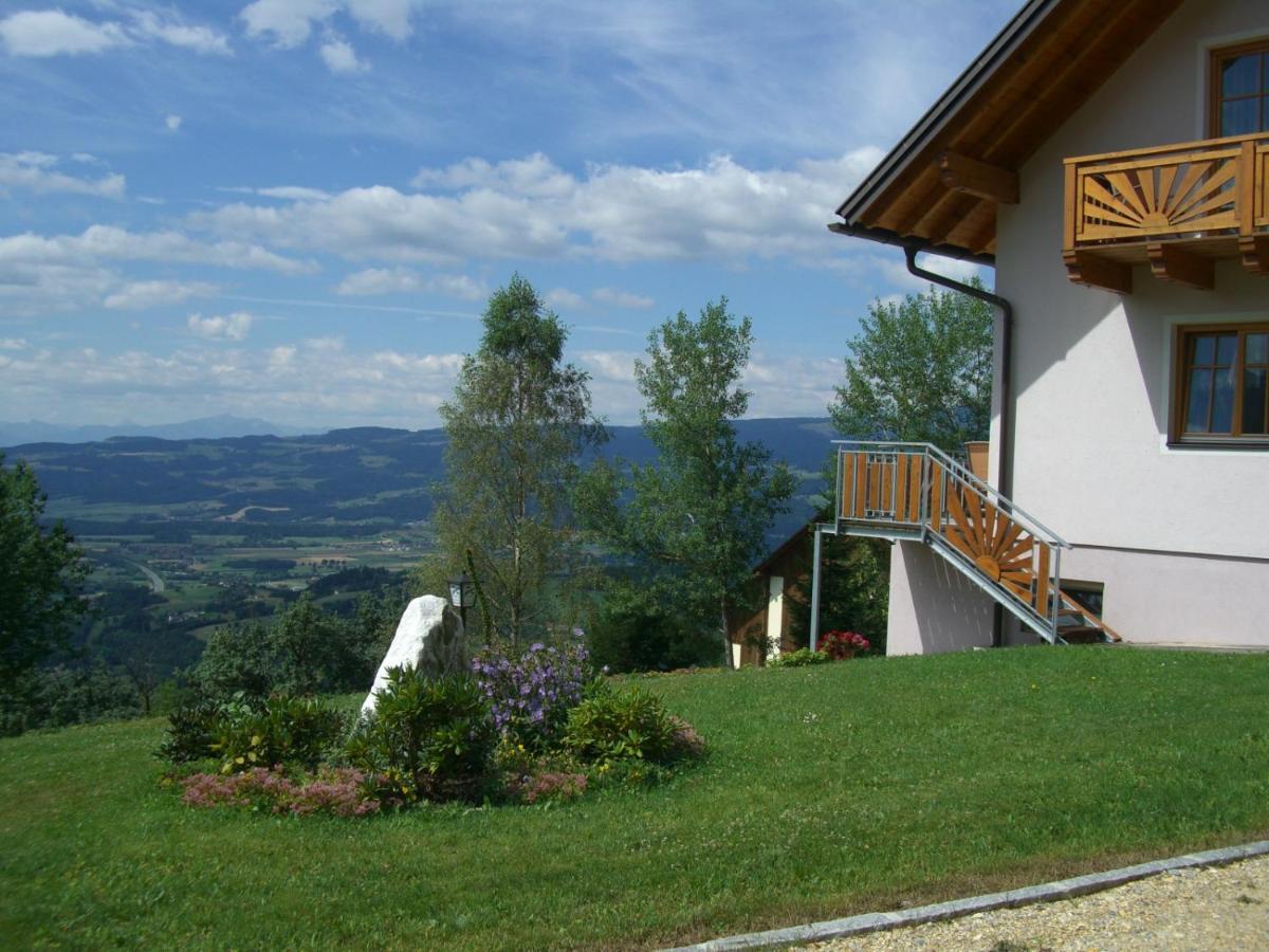 Gasthof-Pension Kleinhenner Vorderwolch Exterior photo